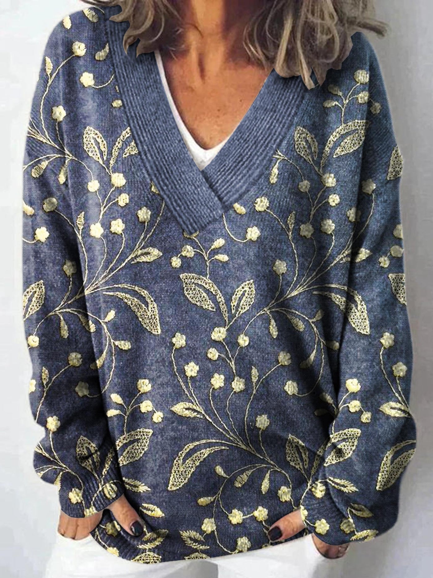 Glenda | Elegant Bloom Sweater